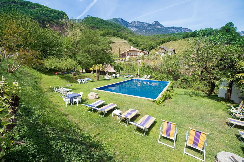 Seeberg Garni Hotel Caldaro Dış mekan fotoğraf