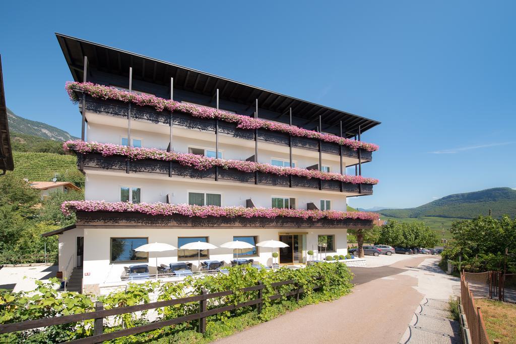 Seeberg Garni Hotel Caldaro Dış mekan fotoğraf